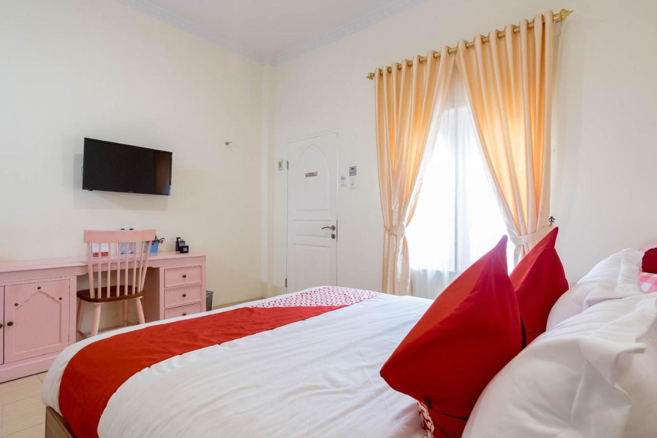 Hotel Oyo 90741 Grand Shaqilla Medan