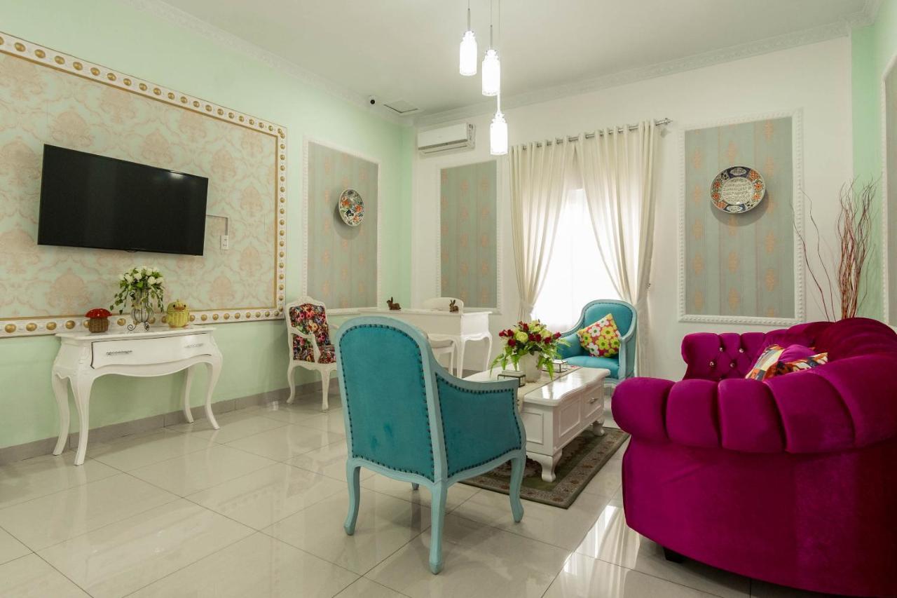Oyo 90741 Grand Shaqilla 2* Medan